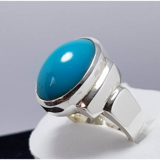 Azure Dreams: Handcrafted Turquoise Silver Ring